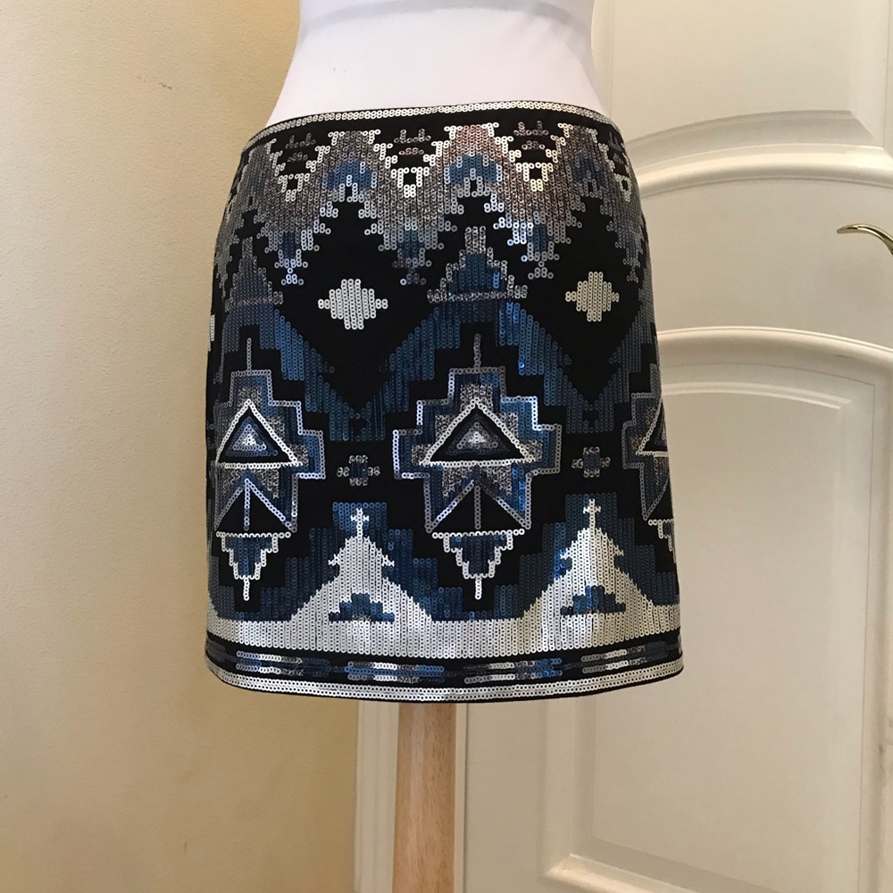 Nwot Express Aztec Sequined Pattern Mini Skirt - image 2